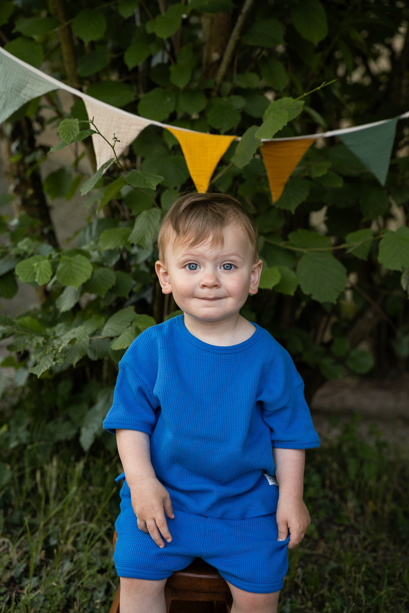 Natürliches Kindergartenfoto